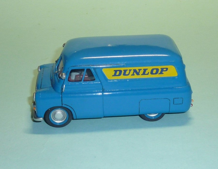 Bedford CA Van (TRU-301)