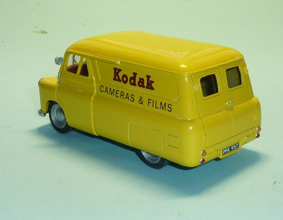 Bedford CA Van: Kodak (TRU-302)