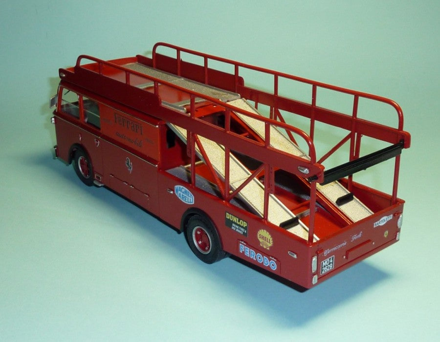 Fiat Racing Car Transporter (Ferrari) (TRU-702)